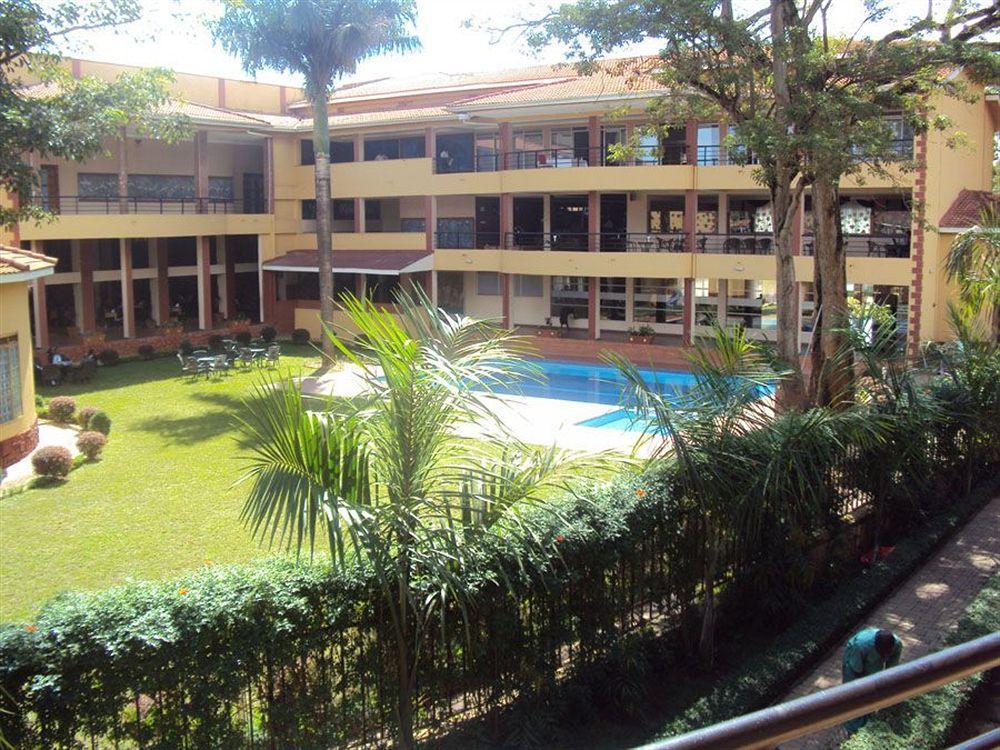 Silver Springs Hotel Kampala Luaran gambar