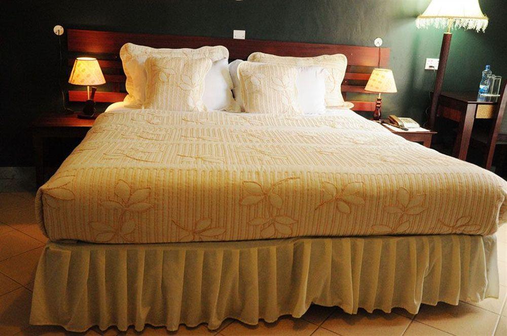 Silver Springs Hotel Kampala Luaran gambar