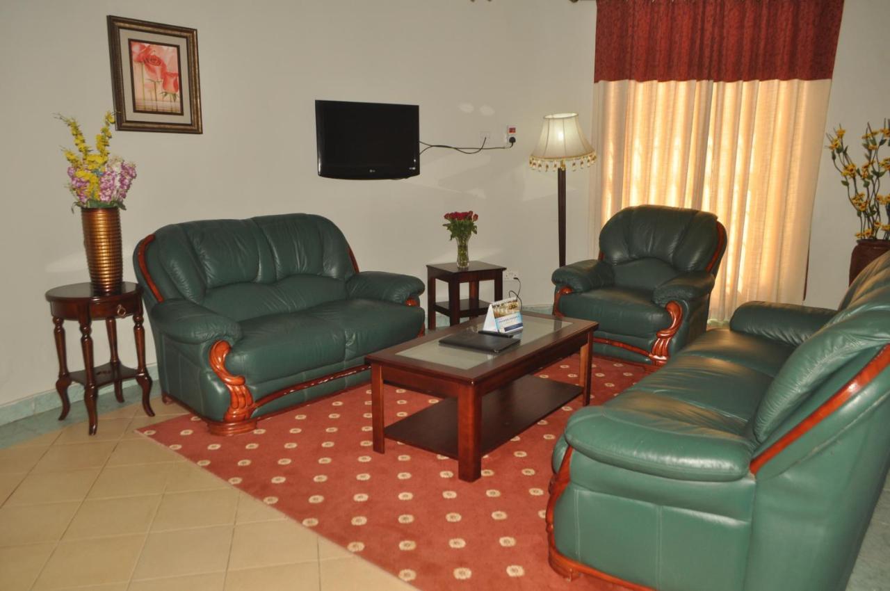 Silver Springs Hotel Kampala Luaran gambar