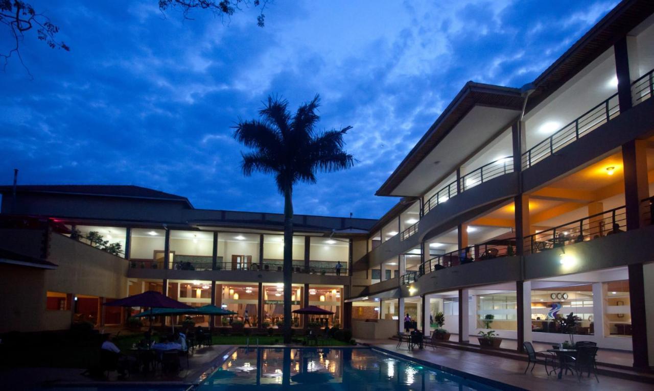 Silver Springs Hotel Kampala Luaran gambar