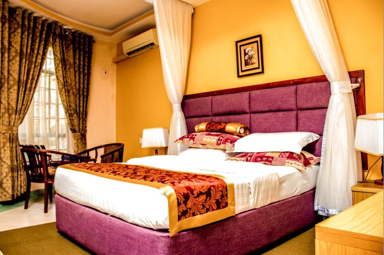 Silver Springs Hotel Kampala Luaran gambar
