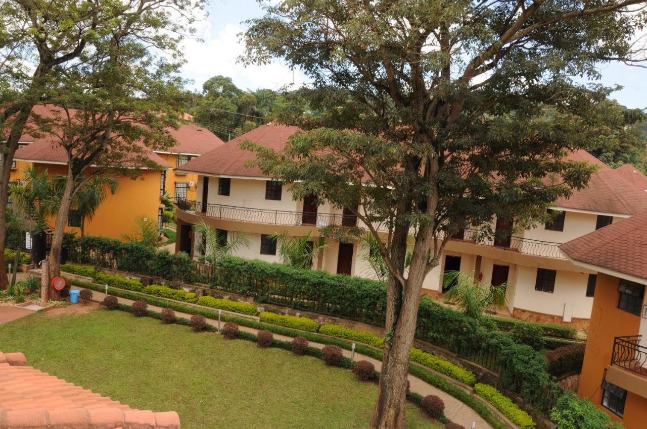 Silver Springs Hotel Kampala Luaran gambar